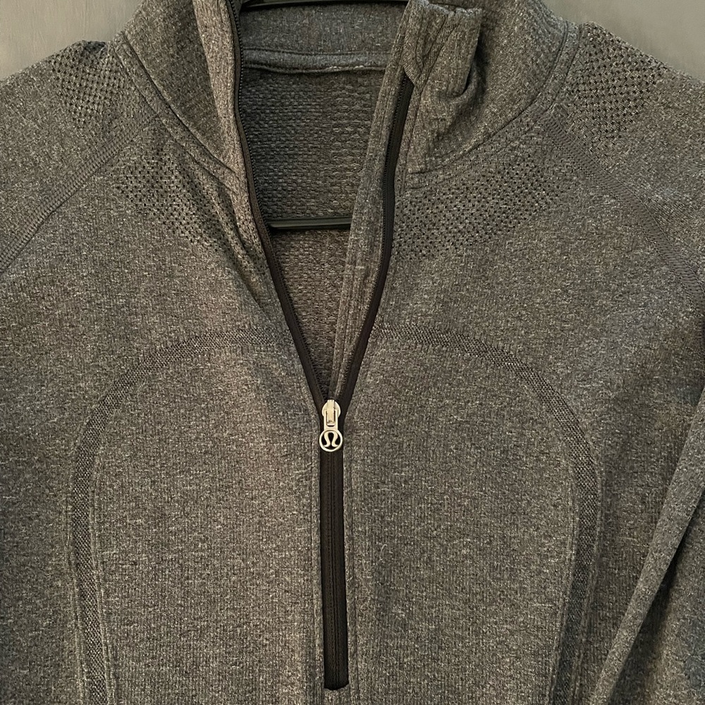 Lululemon Pullover - image 5